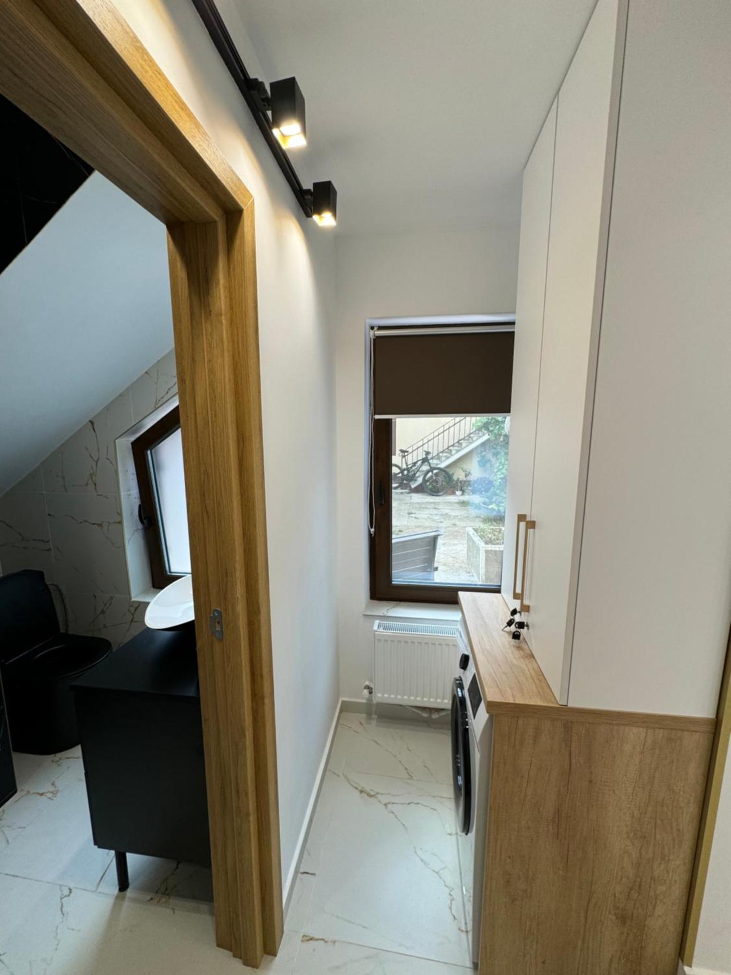 Iasi Ultra Central Apartment Self Check-In Exteriör bild